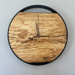 Wall clock made of rustic beech 32 cm unique 154