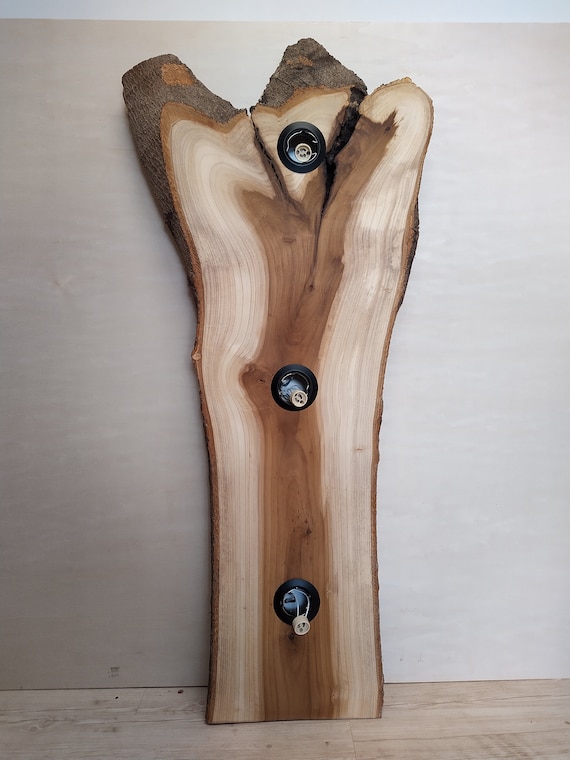 Whitewood (Tulip tree) with bark 118 cm 3 LEDs
