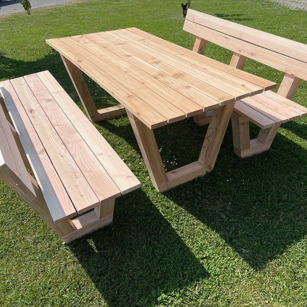 Gartengarnitur Bänke / Tisch aus heimischem Lärchenholz