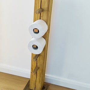 Porta carta igienica in legno vecchio riciclato. Fatto a mano e rispettoso dell'ambiente