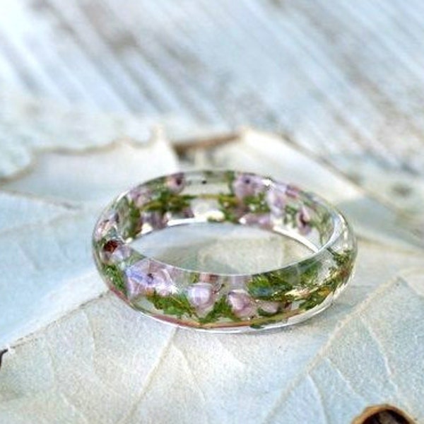 Real Flower Resin Ring, Heather resin ring, Plant resin ring, Purple Flower Petals, Nature Inspired Engagement Rings, Dried Flower Jewelry