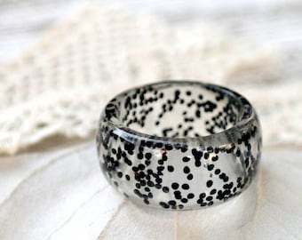 eco resin ring Resin ring flower Resin jewelry Dark dried seeds Nature inspired engagement Plant wide men band ring Flower ring Resin nature