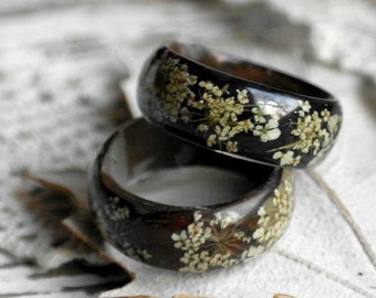 Resin Ring, Real Dark Flower, Nature Inspired Engagement Rings, Terrarium Nature Rings, Queen Anne's Lace, Flowers Ring, Men Women Jewelry