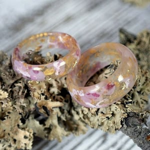 Resin ring Acrilic painting Space Universe Ring Pink Gold swirl Absatract painting Nebula Ring Gift for her Unique ring Space inspired ring