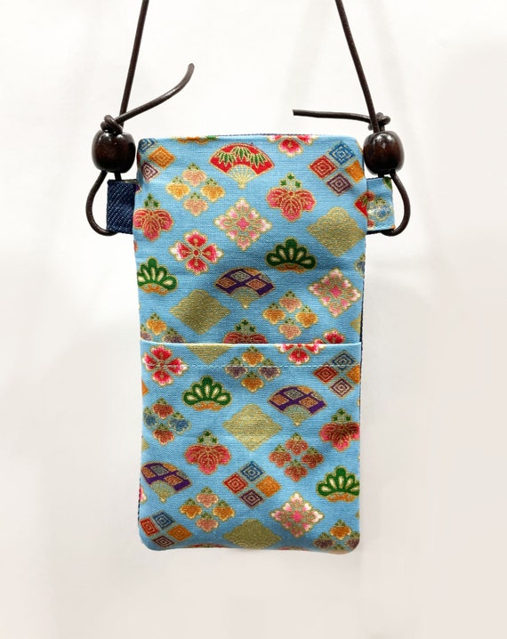 Smartphone sling bag sale