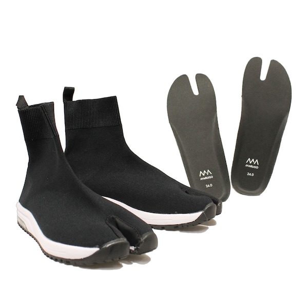 Streetwear Tabi In Black Mesh, comfortable shoe, air basket tabi, black tabi ankle boots,