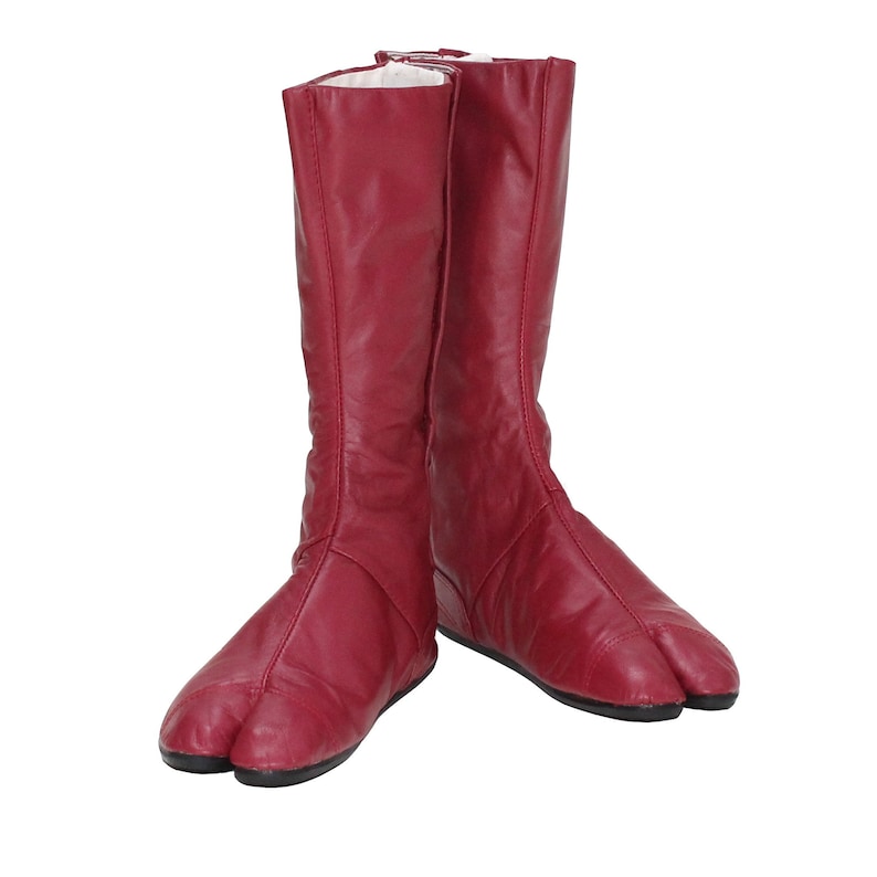 Japanese tabi boots in soft leather, very comfortable, very light, halux valgus correction, barefoot sensation, and avant garde Red