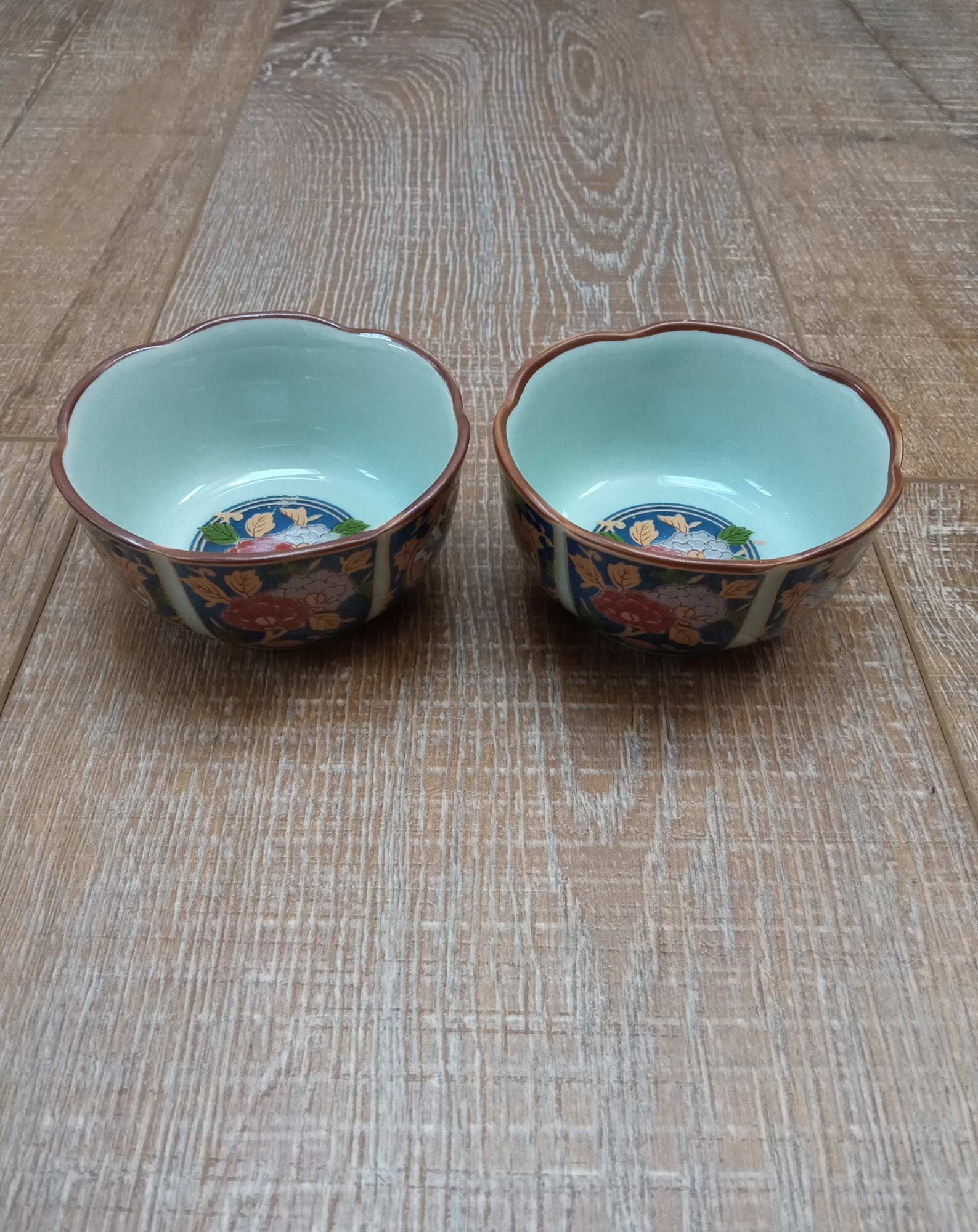 Petit Bol Fleuri en Porcelaine d'arita, Céramique Japonaise, Bol Vide-Poche