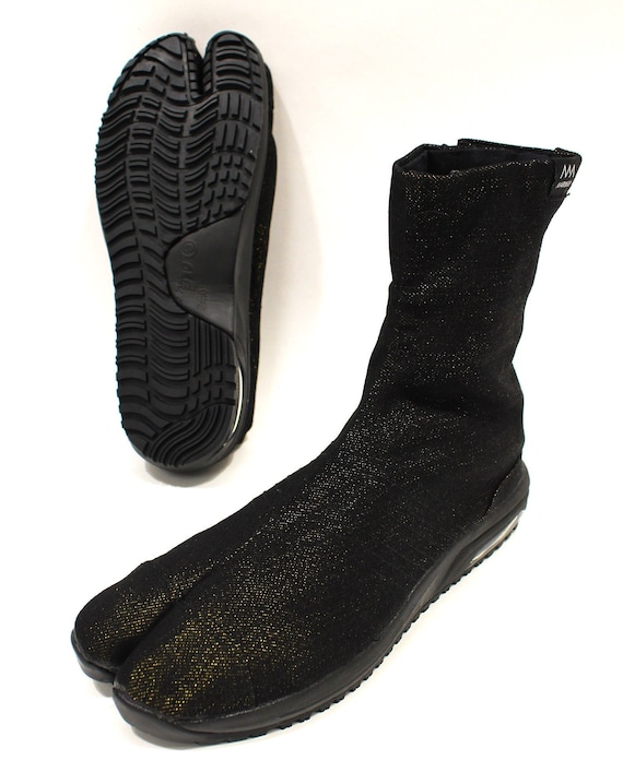 Marugo Glittery Black Golden Tabi Boots 