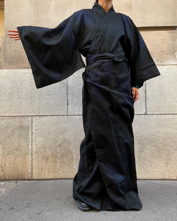Traditional Japanese Cotton Yukata, Sumo Pattern, With Traditional Japanese Cotton Yukata, Sumo Pattern, With