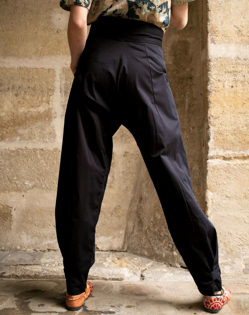 Pantalon croisé en coton satiné Fred, Pantalon unisexe ample sarouel, taille haute image 9