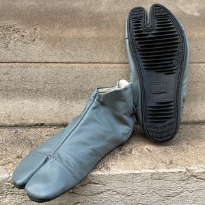 Leather Tabi Ankle Boots, hallux valgus correction, bare foot sensation, comfortable image 1