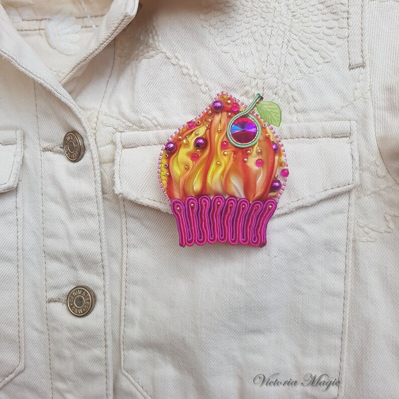Brooch Cupcake Brooch With Shibori Ribbon Bead Embroidered Etsy