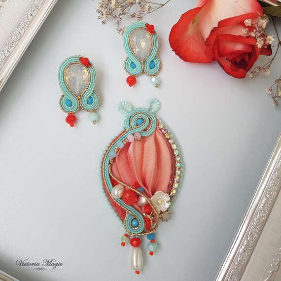 Pink powder stud long earrings San Valentine day gift. Silk shibori soutache embroidery earrings Italian soutache jewelry