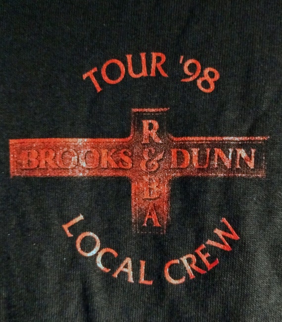 Reba on Tour Crew 2025