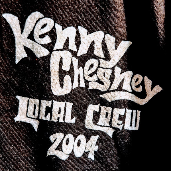Kenny Chesney, Band T Shirt, RARE, Crew Only Shirt! Authentic Vintage 2004! Kenny Chesney, 'Guitars, Tiki Bars &...Tour'! New Condition!