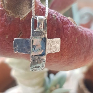 Israel Schmuck Sterling Silber Gehämmertes Kreuz aus dem Heiligen Land mit römischem Glas &quot;My One and Only Cross&quot;