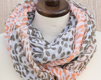 Infinity Scarf, Leopard scarf for women, shawls and wraps for women, Scarves, Fashion Women's Scarf, Christmas gift ideas, Stocking fillers