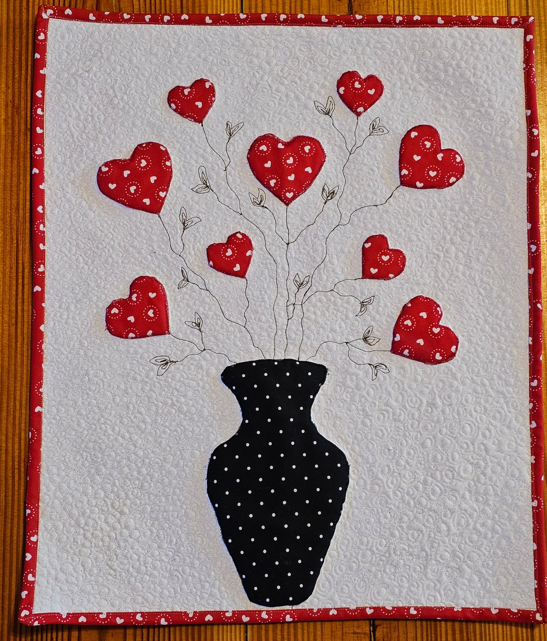 Quilted Heart Wall Hanging: Handmade Applique Table Topper - Etsy