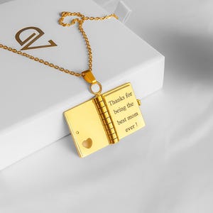 Collier livre gravé personnalisé, porte-clés livre, cadeaux pour les amoureux des livres, personnalisé ---collier médaillon, cadeau de la Saint-Valentin (CN10)
