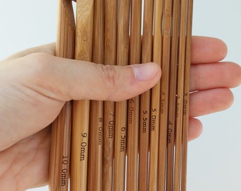 Set 12 agujas de ganchillo de madera- 12 wooden hooks set- Wooden crochet hooks- Crochet Needles- Bamboo crochet hooks