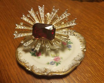 Stunning Designer Kenneth jay Lane atomic star/celestial brooch faux garnet/ruby stone great Gatsby modernist brooch
