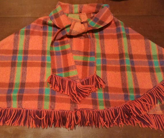 Mod rad tartan plaid wool poncho/cape/cloak- red,… - image 1