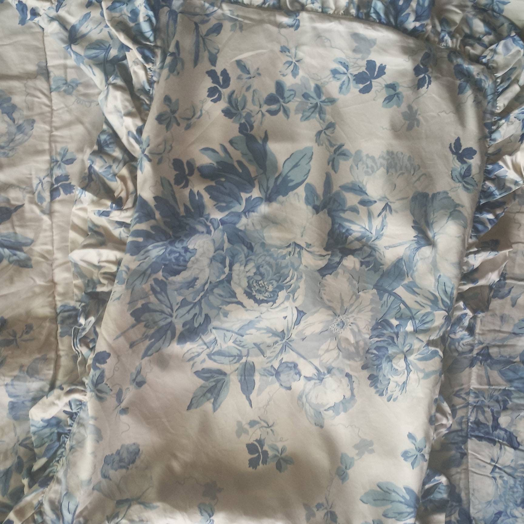 Vintage Ralph Lauren Floral Comforter Set: Blue Rose Ruffled