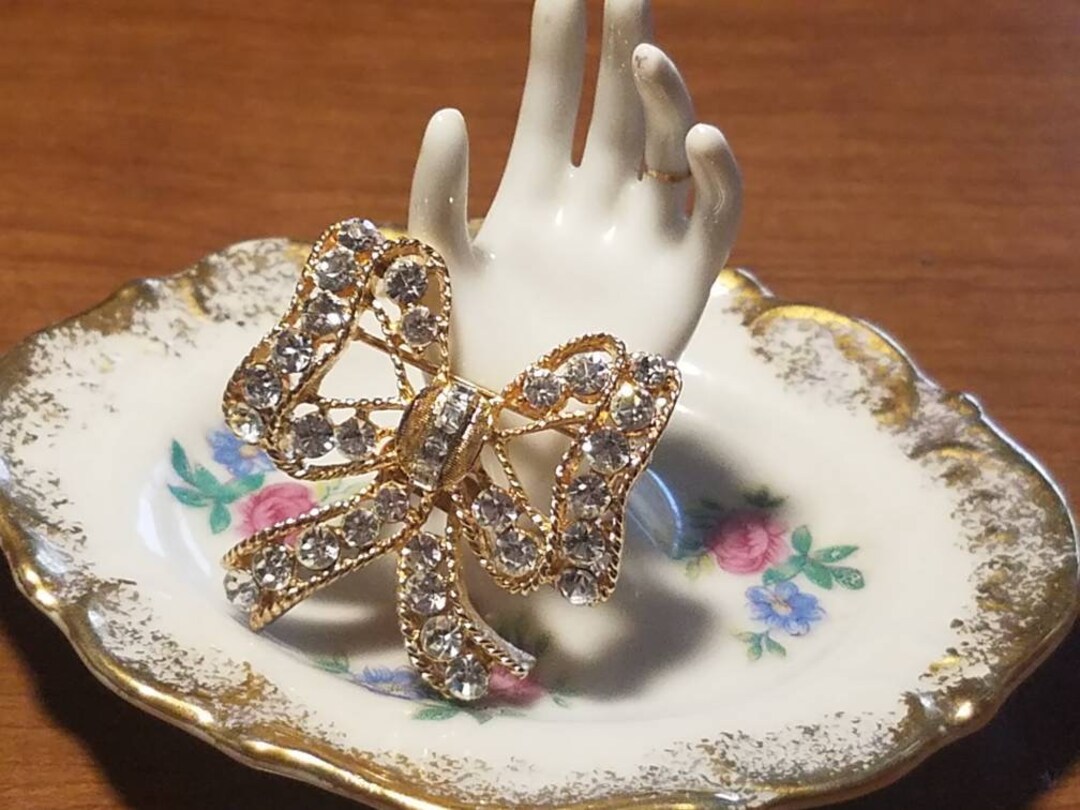 BROCHE VINTAGE DES ANNÉES 70 - CUIVRE JAUNE ET OXYDES FACETTÉS - BIJOU ANCIEN