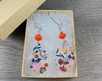 Floral Fall Earrings, Acrylic Earrings, Red Orange Pink Jewelry, Flower Earrings, Colorful Dangle Earrings, Foral Earrings