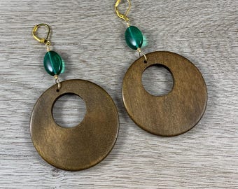 Spring Green Brown Earrings, Round Statement Wood Earrings, Czech Glass Womens Fall Dangle Earrings, Autumn Beaded Bohemian Jewelry
