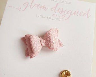 Cute and beuatiful Bow Pin in light pink