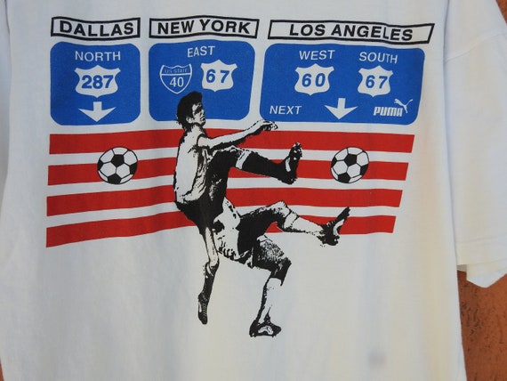 Vintage PUMA USA Soccer T-Shirt 90s Football Dall… - image 3