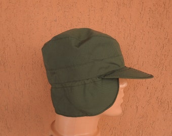 Vintage Army Ear Flaps Hat Possibly French Military Cap Green Size 56 cm (Medium)
