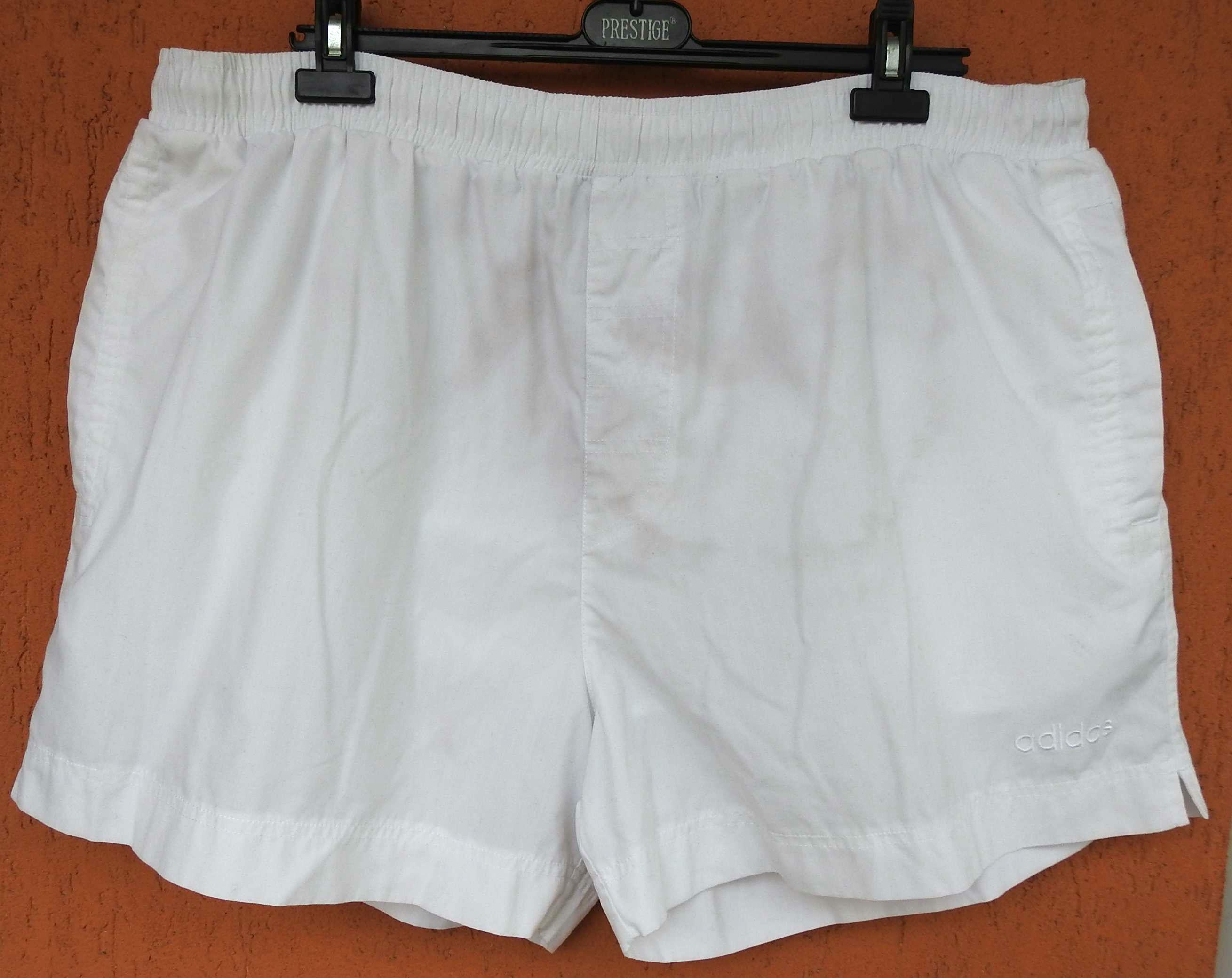 Vintage 80s Adidas Athletic Shorts Sport Tennis Blanco W42 49 XL con decoloracion