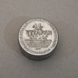 VITAPAN PERLER Vintage Norwegian Round Empty Tablet Tin Box