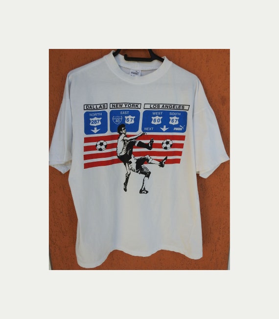 Vintage PUMA USA Soccer T-Shirt 90s Football Dall… - image 1