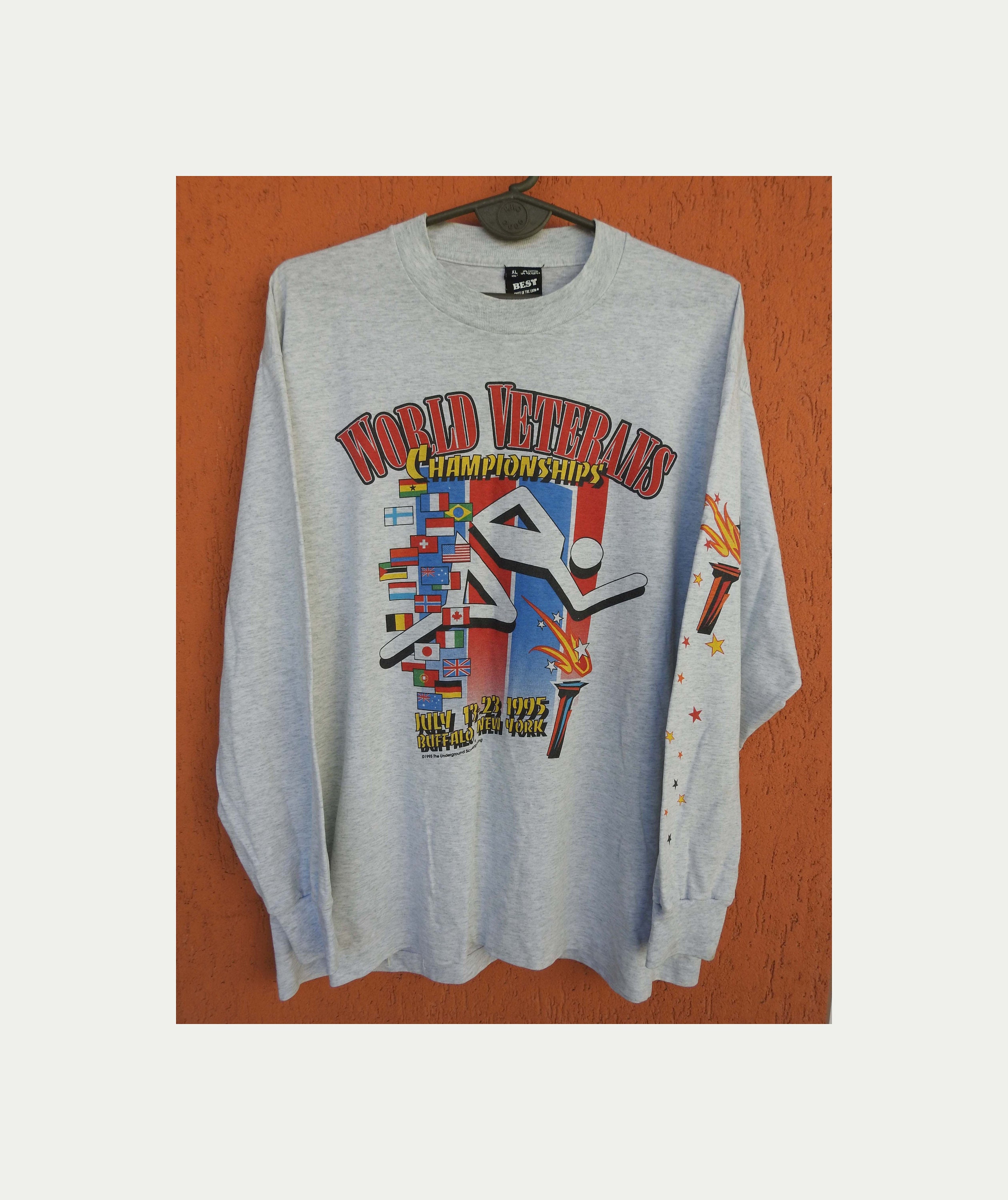 90s USA製 紐 結び方 総柄 vintage T-shirt 90s USA製 紐 結び方 総柄 vintage T-shirt
