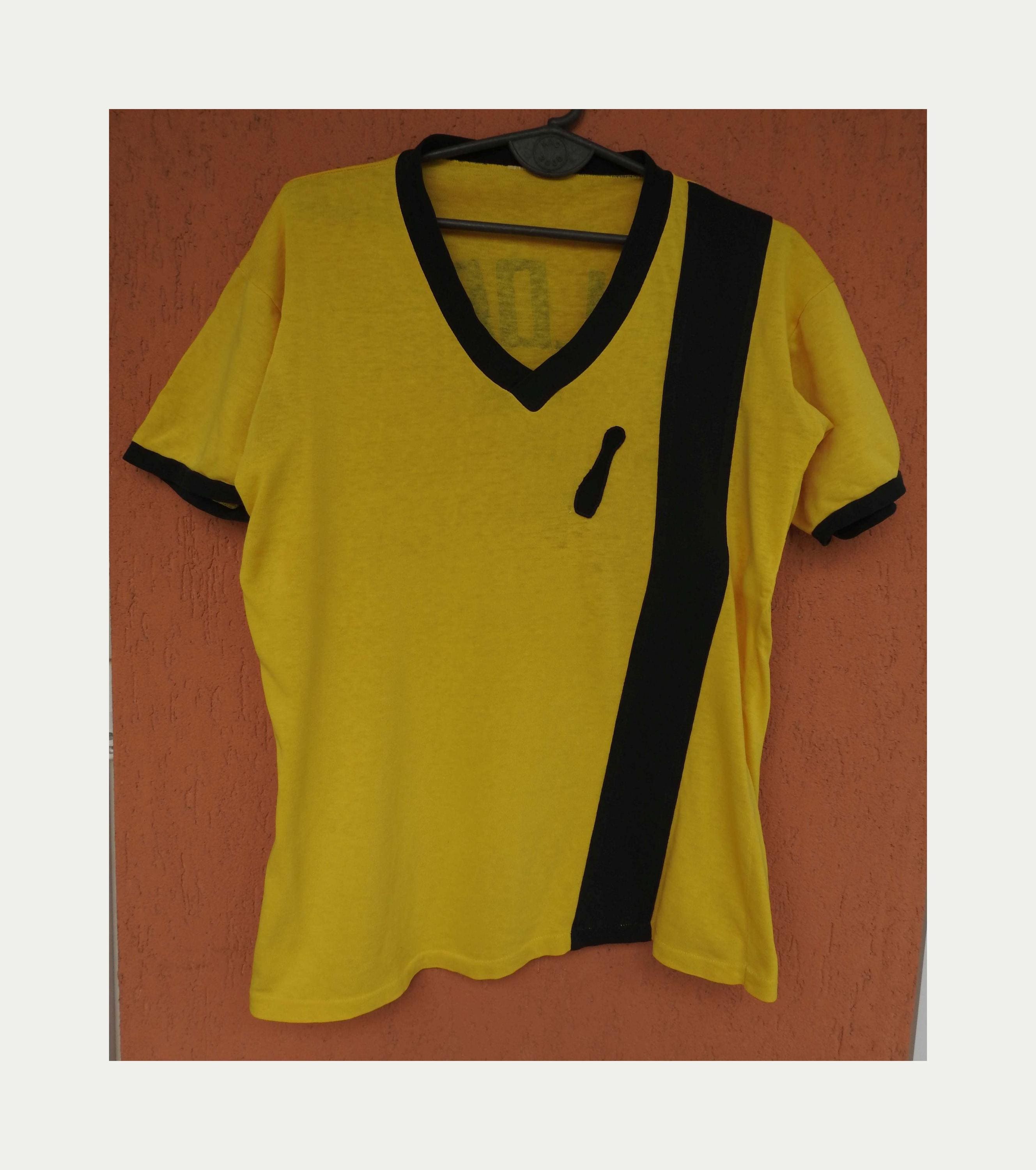70s vintage yellow × blue football tee 70s vintage yellow × blue football tee