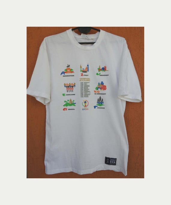 FIFA World Cup 2002 T-shirt Mens Large Official Football Soccer