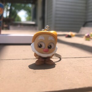 Happy keychain