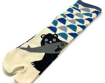 Bear and Fish - Long Japanese 2-Toe Tabi Socks
