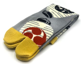 Japanese Festival Lantern Motif - Long Japanese 2-Toe Tabi Socks
