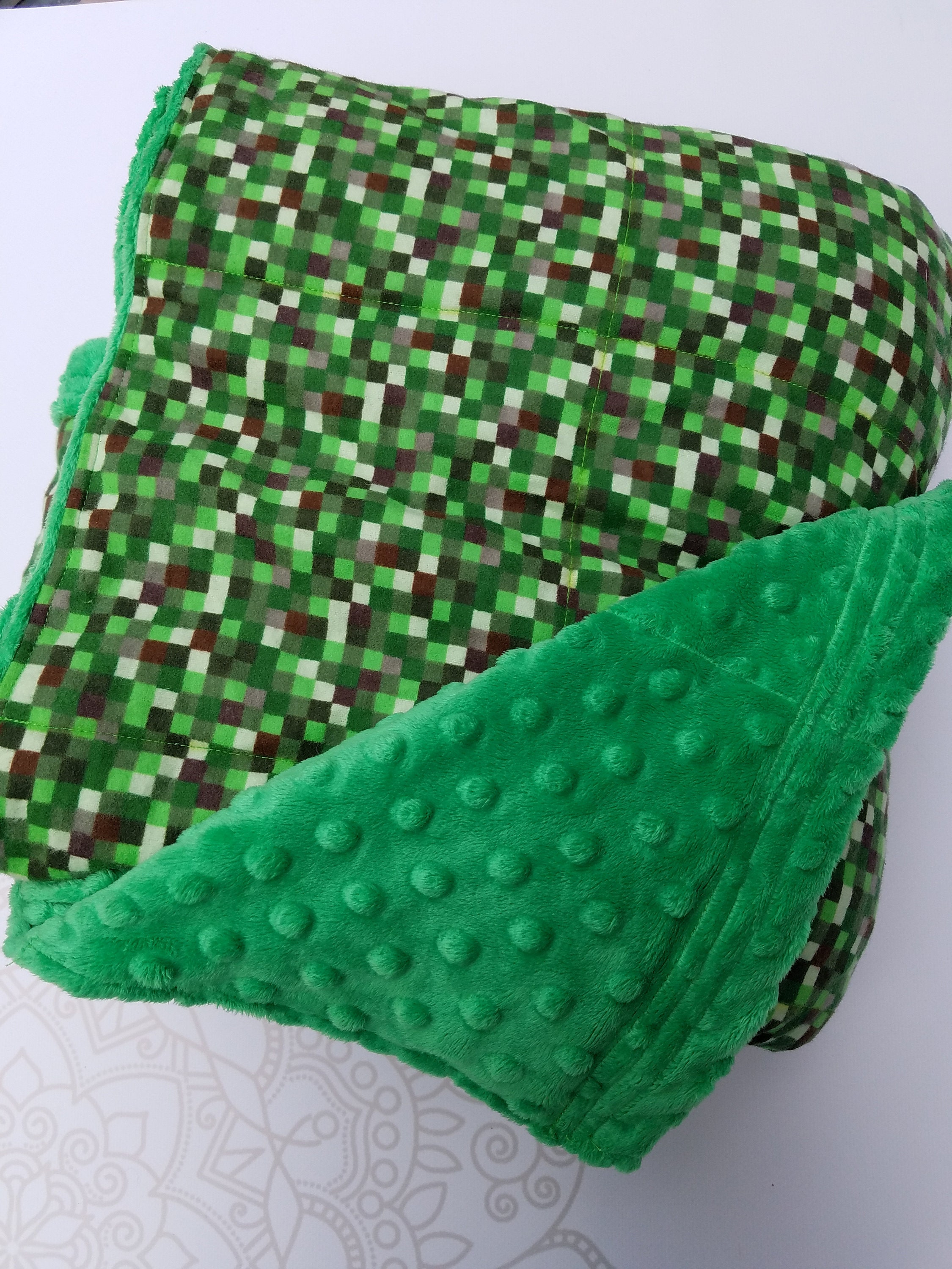 READY to SHIP, Weighted Blanket, 40x7015 Pounds, 16 Bit, Green Minky