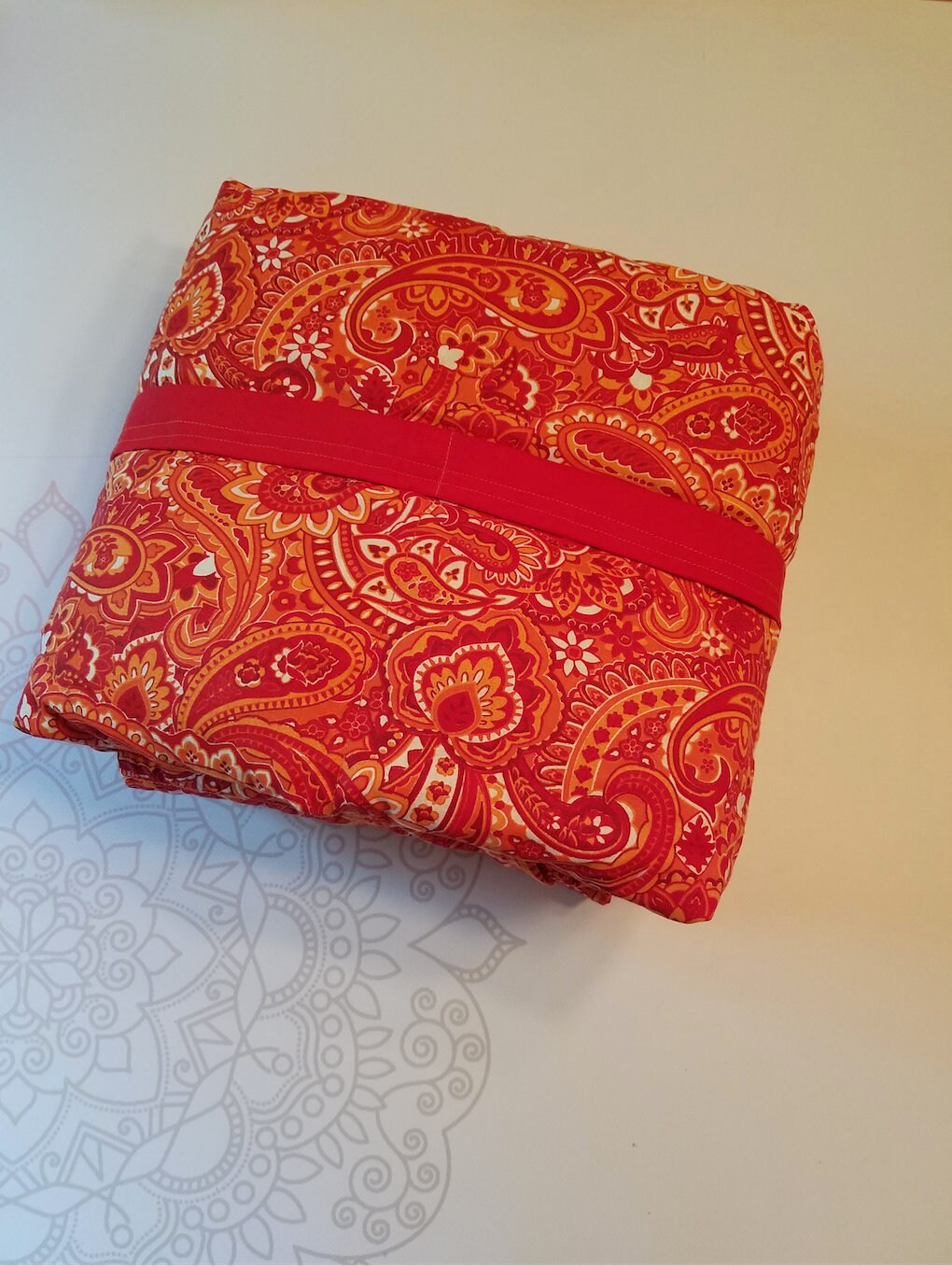 READY to SHIP, Weighted Blanket, 40x80-20 Pounds, Red Paisley, Red