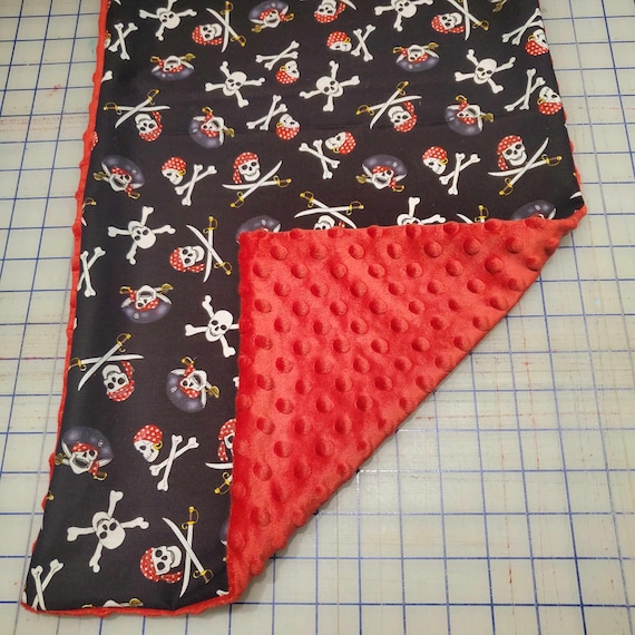 Weighted Lap Pad, Pirate Skull Front with Red Minky Back, 14x22 inches, 3 Pounds, Fidget Pad, Homework Pad, Sensory Companion