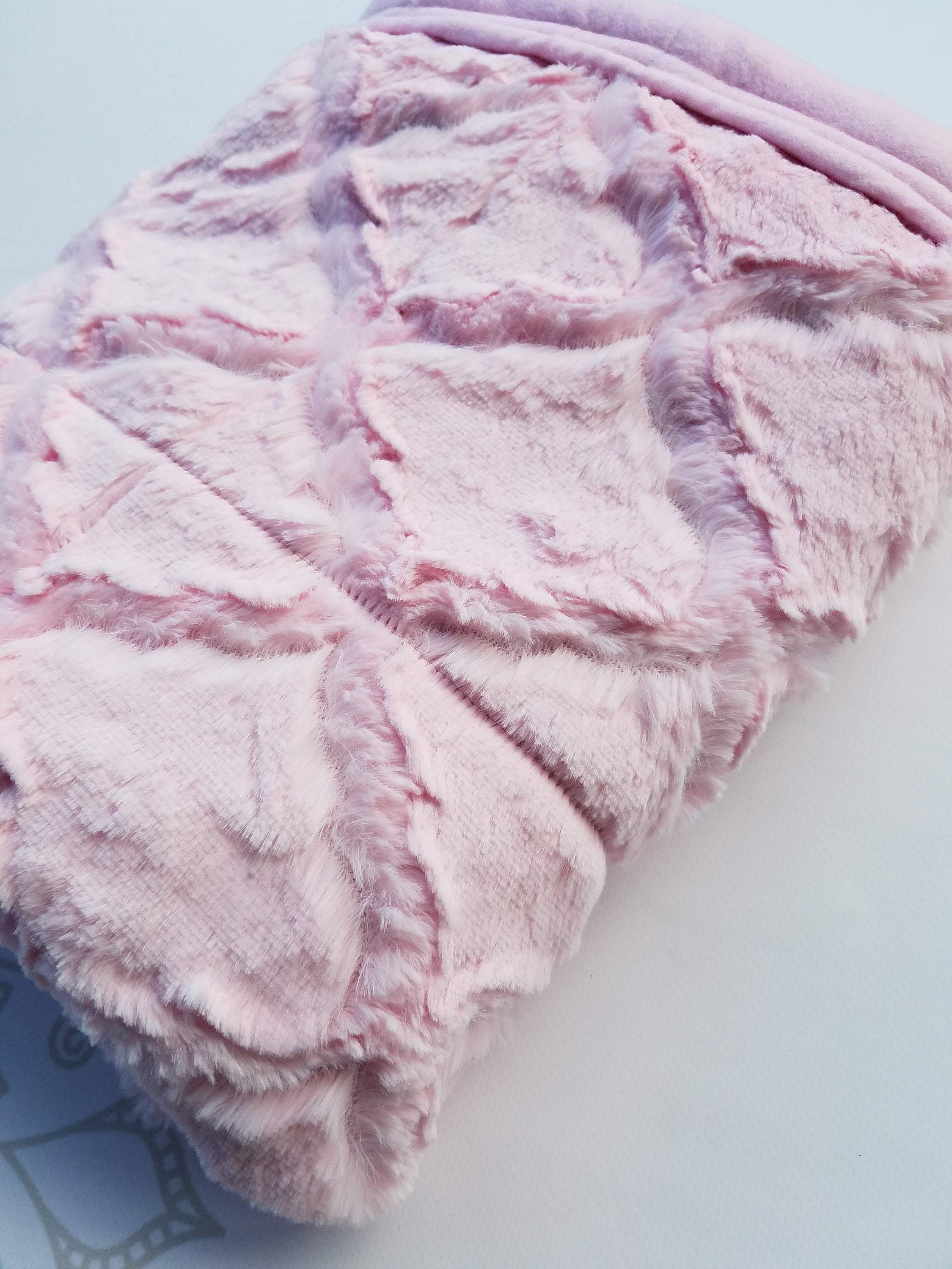 READY to SHIP, Weighted Blanket, 28x32-5 Pounds, Pink Lux Minky Front