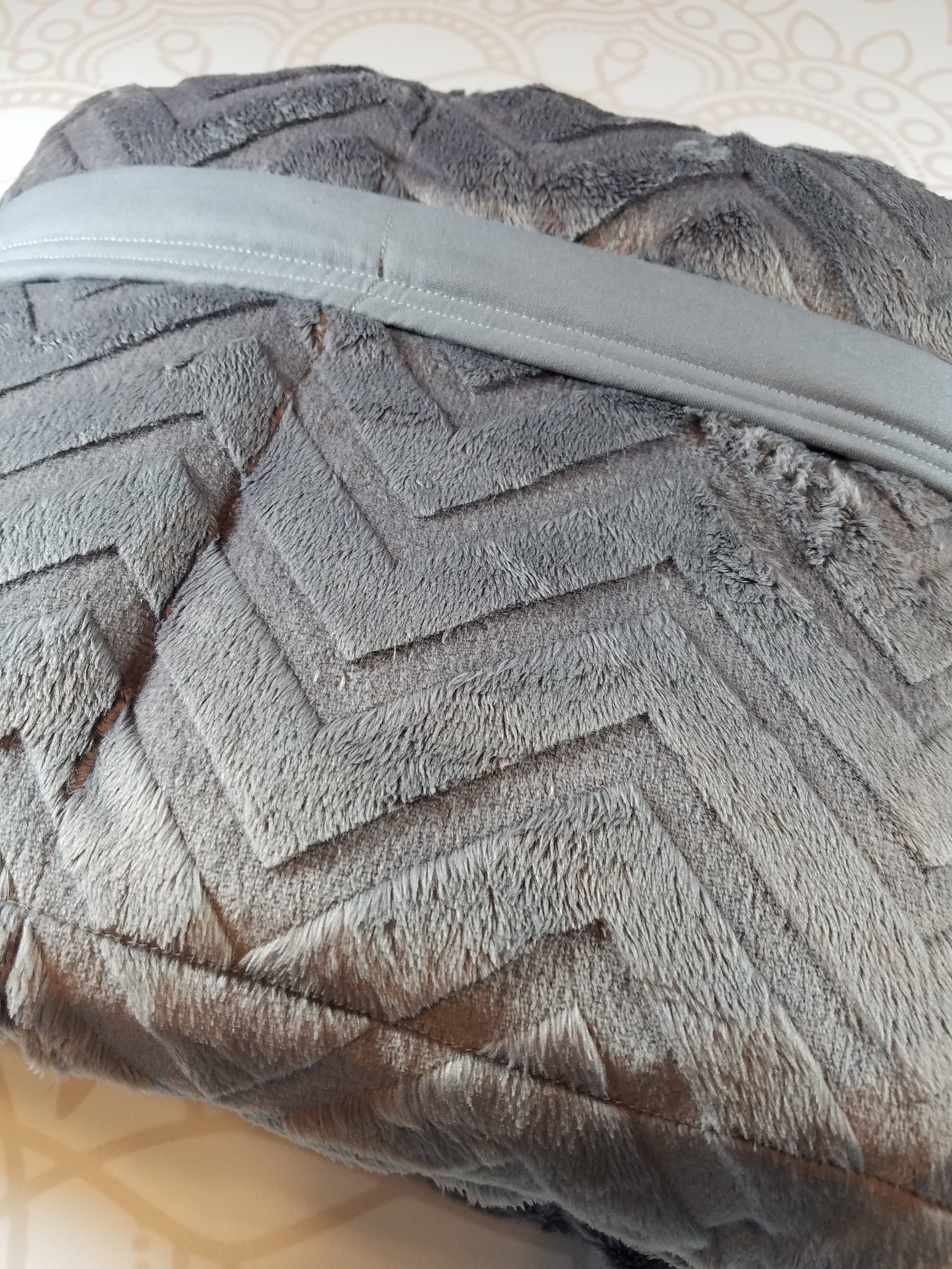 READY to SHIP, 40x70, 20 pound, Weighted Blanket, 40x70, Gray Chevron