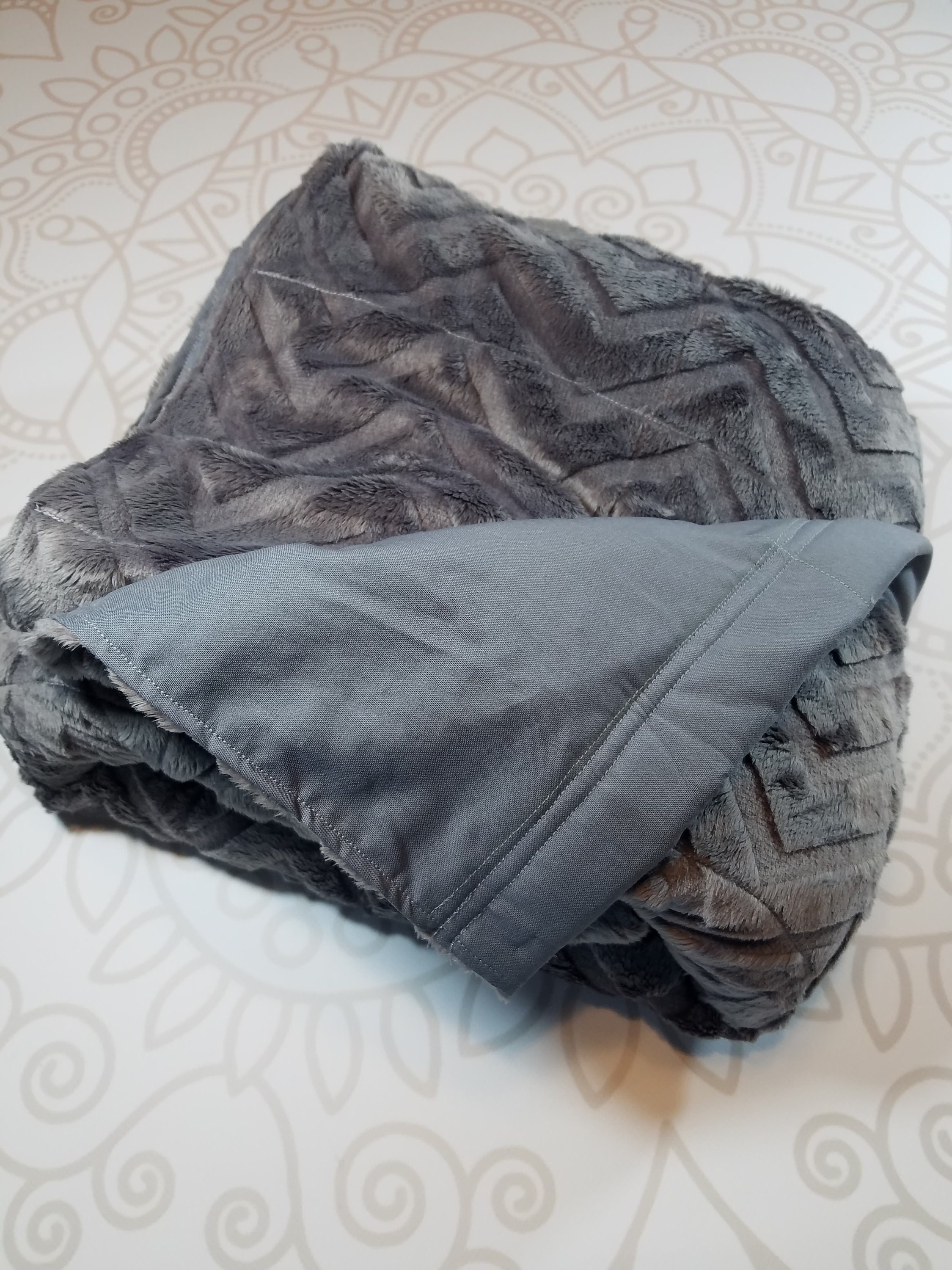 READY to SHIP, 40x70, 20 pound, Weighted Blanket, 40x70, Gray Chevron