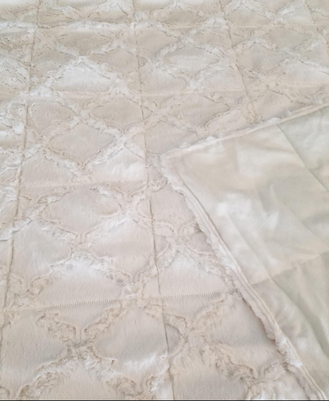 Weighted Blanket, 15 Pound, Ivory Luxe Minky, 40x70, READY TO SHIP